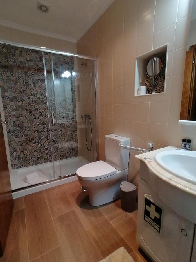 Casa Do Vicente, Localizada A 1.7Km Da Praia. Ribamar  Dış mekan fotoğraf